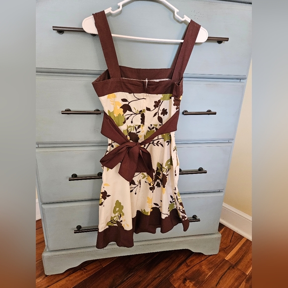 Yellow and brown sundress - Picture 3 of 4